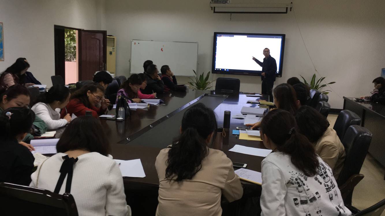 经管学院召开申硕专题会议