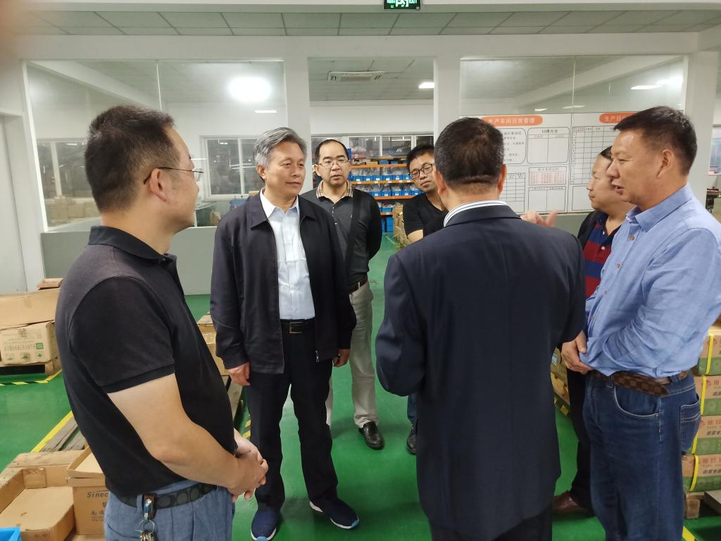 参观浙江劳士顿焊接设备有限公司