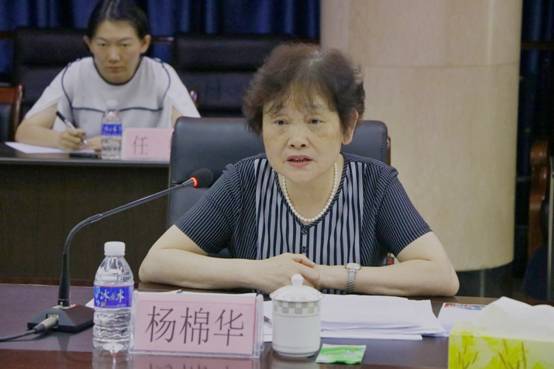 教育部临床医学专业认证工作委员会委员杨棉华讲话