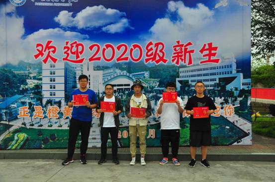 30AE8631E44ACB9092784965F4B45111